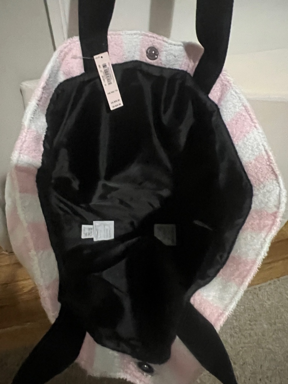 NWT Victoria’s secret terry strips tote bag - Picture 5 of 8
